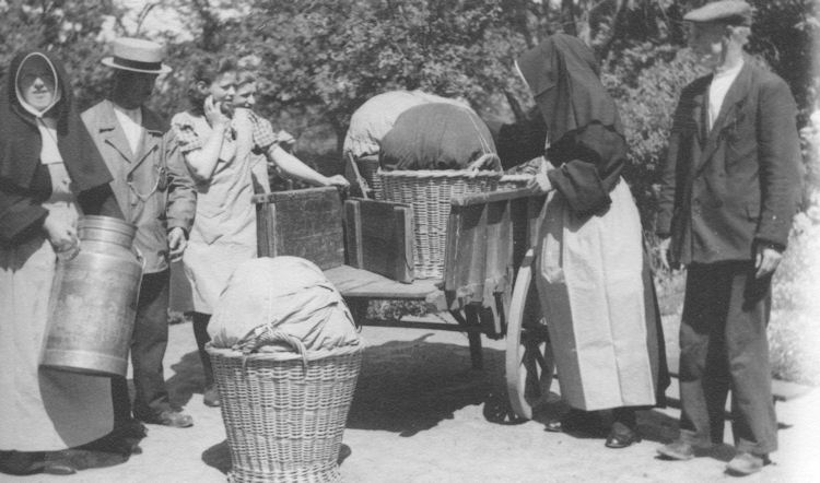 Bestand:Kweekschool 1942-09.jpg