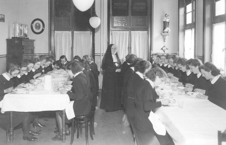 Bestand:Kweekschool 1942-26.jpg