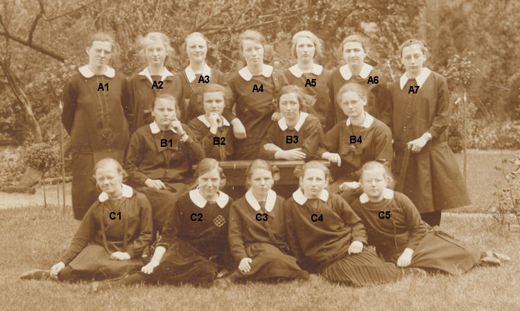 Bestand:Kweekschool 1927-01.jpg