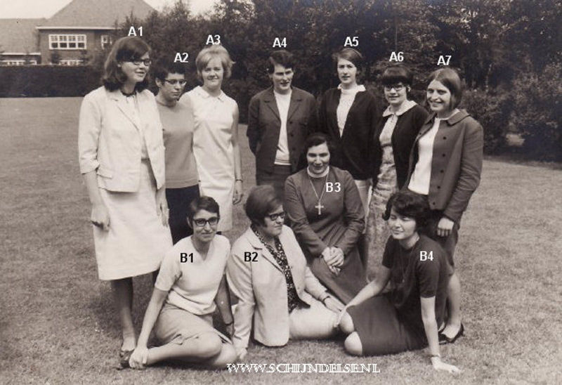 Bestand:Kweekschool 1967-01.jpg