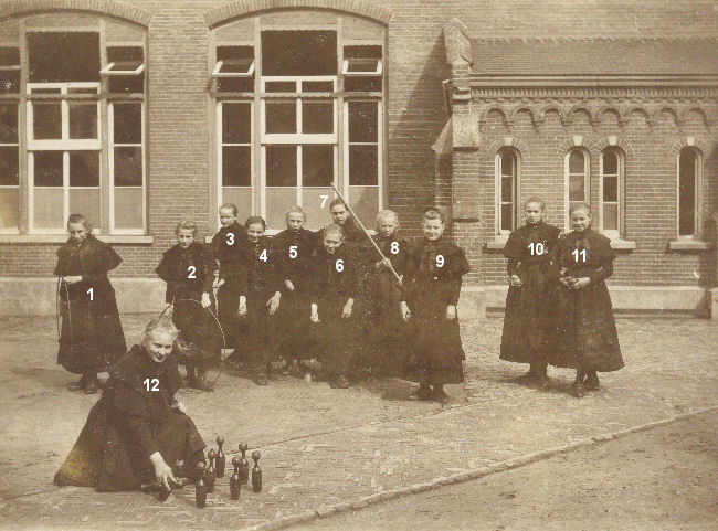 Bestand:Kweekschool 1900-04.jpg