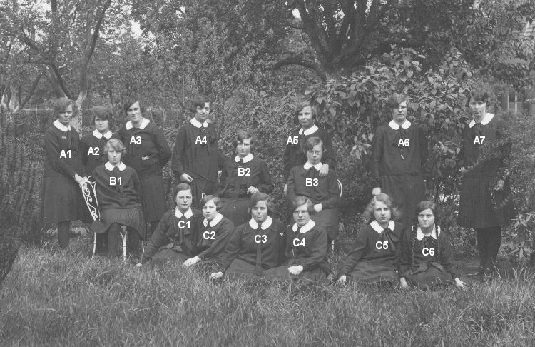 Bestand:Kweekschool 1930-01.jpg