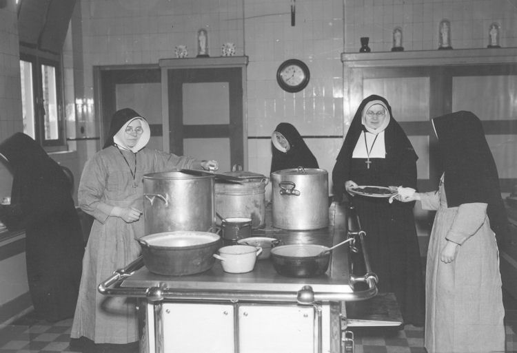 Bestand:Kweekschool 1942-29.jpg