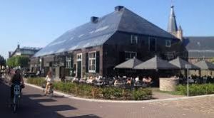 Glazen boerderij.jpg